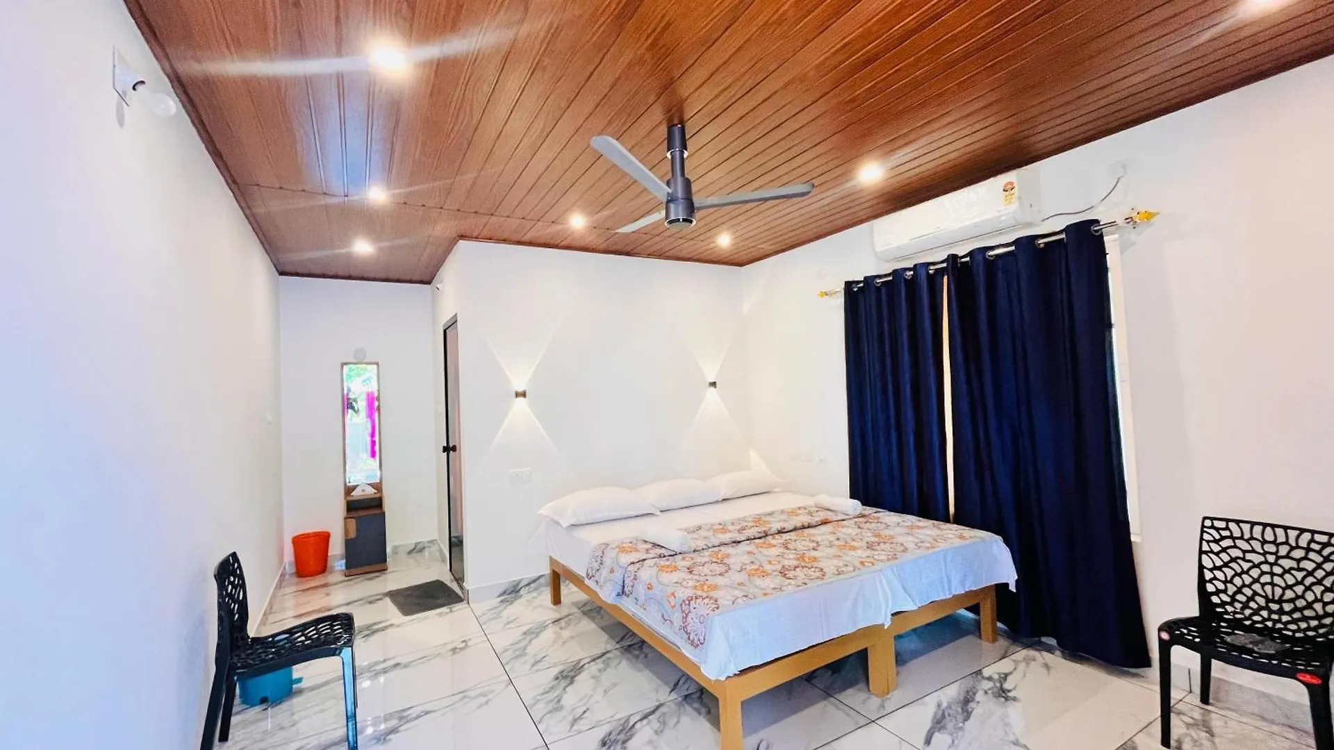 Hotel V Island Mundro Mundrothuruth Penzion